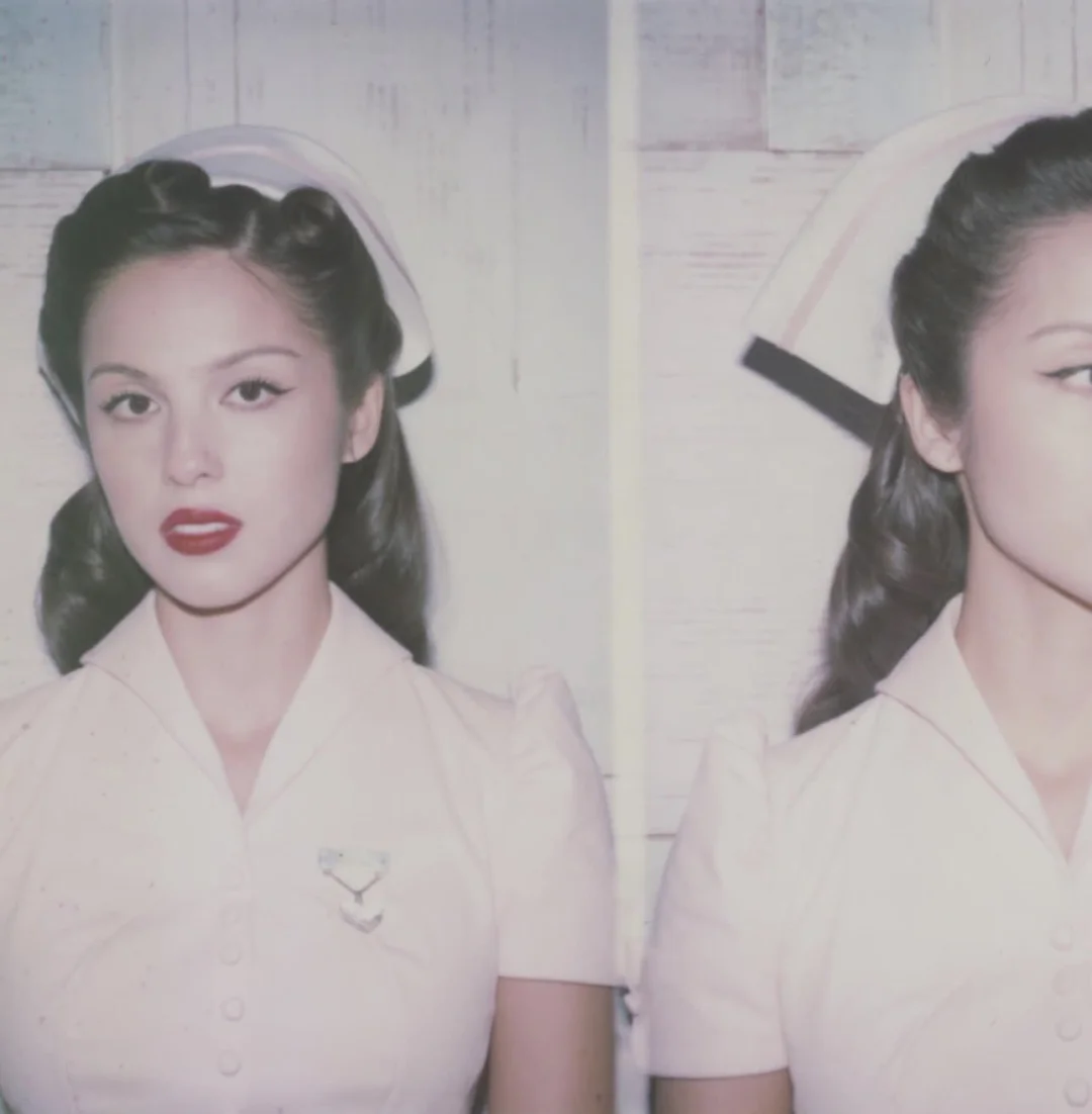 Olivia Rodrigo 的护士造型。