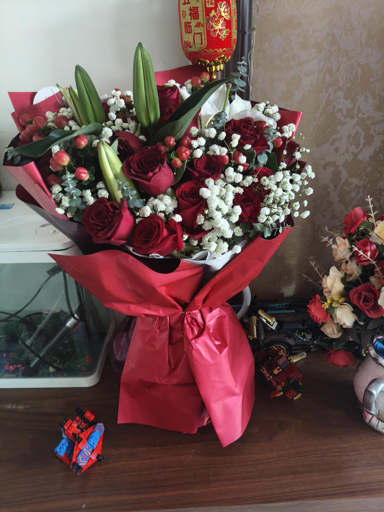 微头条没流量？这几个技巧超实用，新手别错过！
玩了这么久微头条，是否总有这种感觉