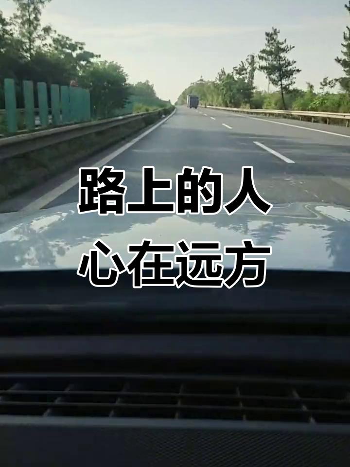 人到落魄时，感觉没朋友，这事儿挺现实的。年轻的时候总觉得朋友多了路好走，酒桌上称