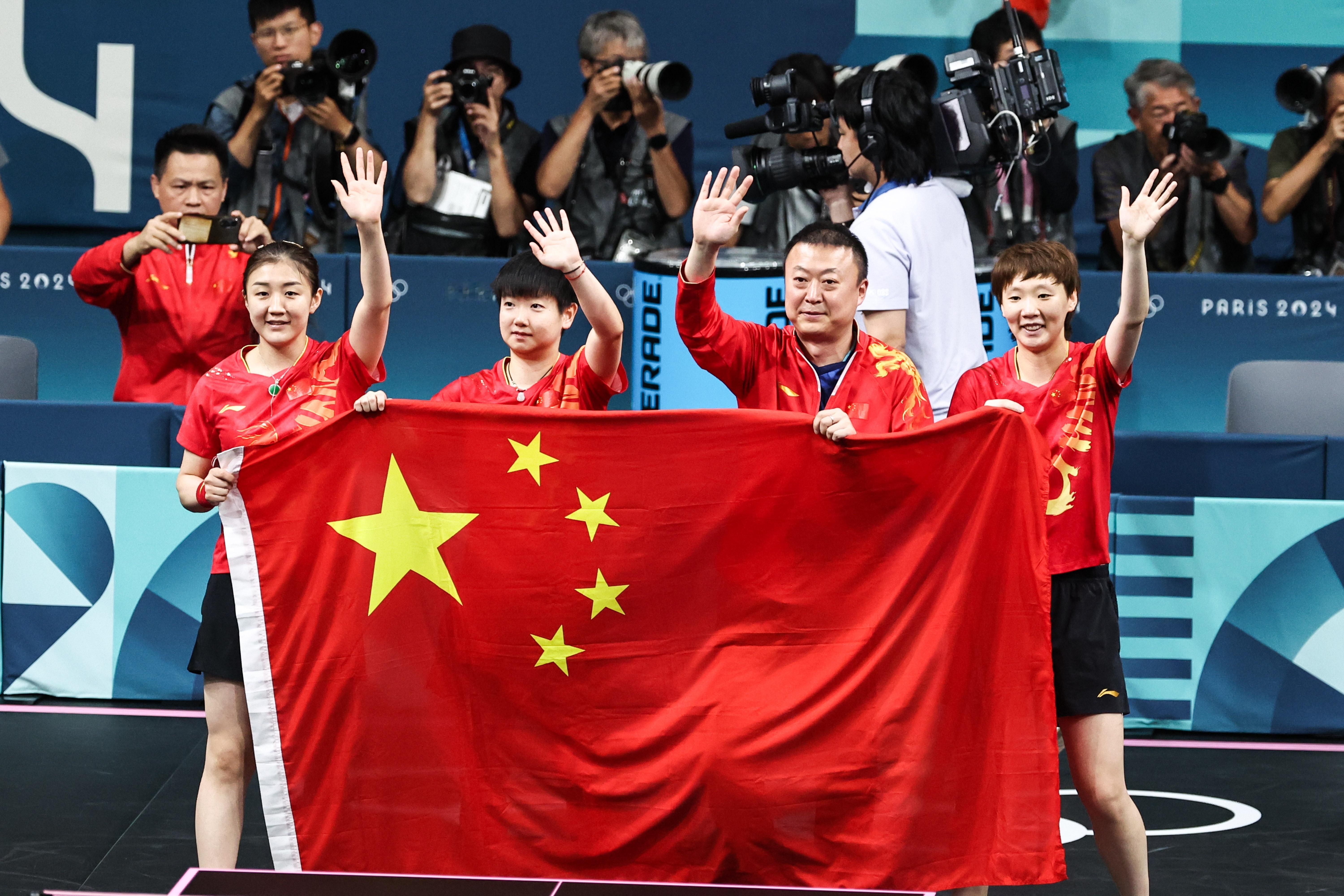 #国乒女团金牌#恭喜，又一个五连冠！乒乓梦之队和跳水梦之队双双完美收官！两支中国