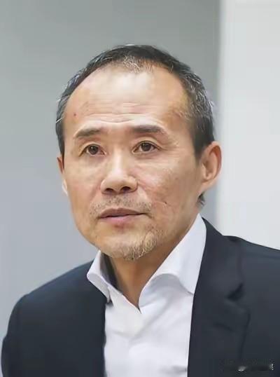 王石这次是走运了，
不是因为他有多精明，也不是因为小田有多愚笨，而是时间站在了他