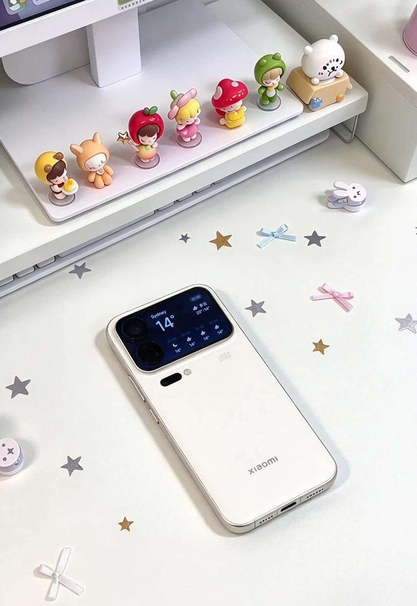 书桌数码控狂喜📱小米18 Pro也太懂桌面党了
桌面数码控挑手机真的好难，看了