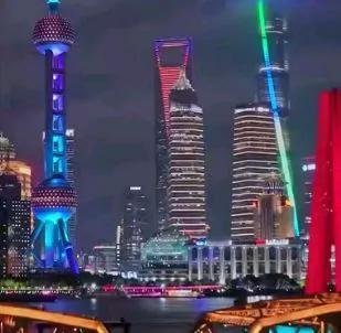全球房价排行榜
第1名:中国香港，21万1平
第2名:美国纽约，17万1平
第3