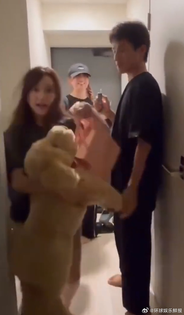 曝AKB和杰尼斯联谊视频一曝光全傻眼，未成年 + 野球拳 + 同居，日娱底线在哪