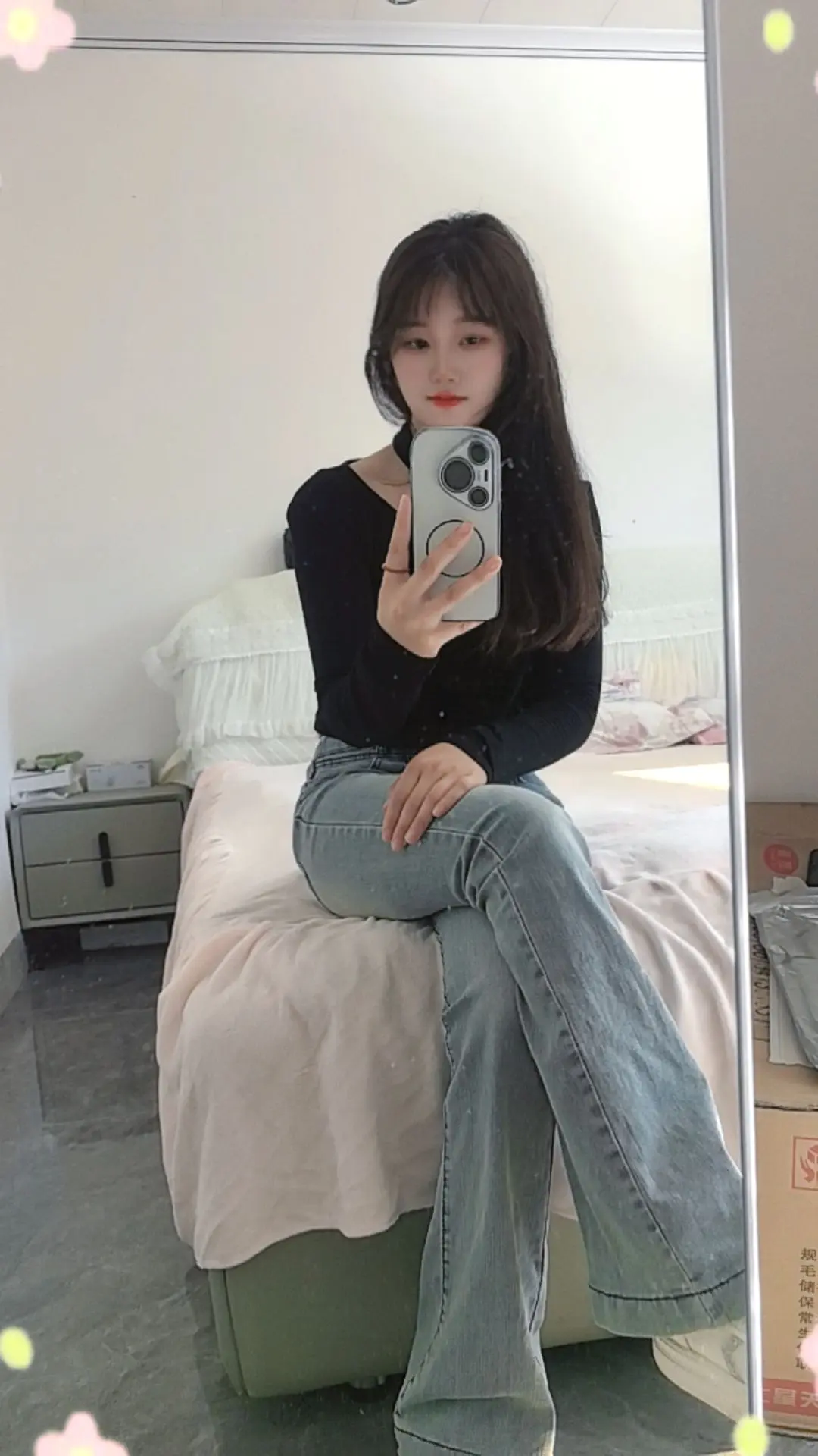 如果一个男人，他熬得住穷困，扛得住孤单，抵得住焦虑，守得住背叛，哪怕受...