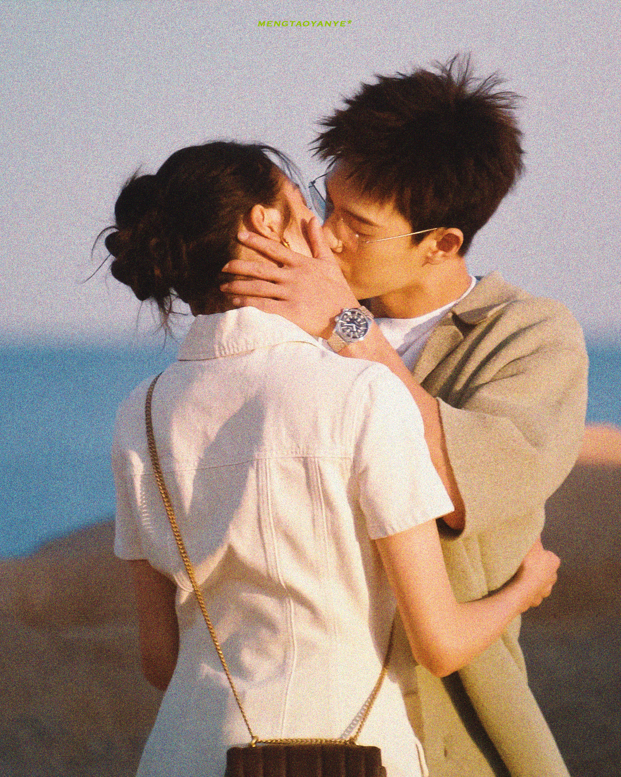 - 《耀眼》完结撒花💌🍃生活里会有很多裂缝 因为那是光照进来的地方晴武最幸福