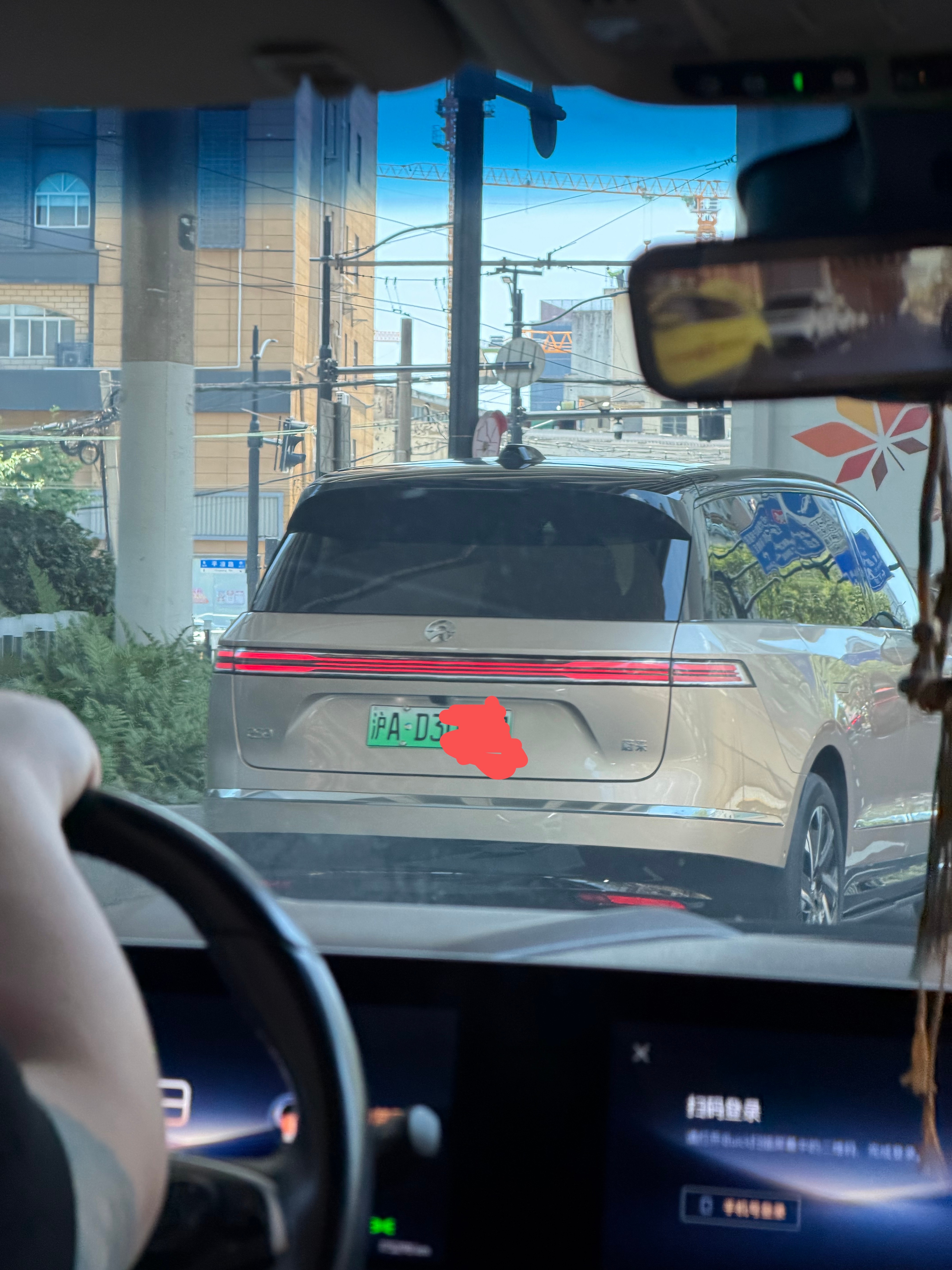 买9 的大哥们，马上也都成街车了在江浙沪的能见度也太高了 