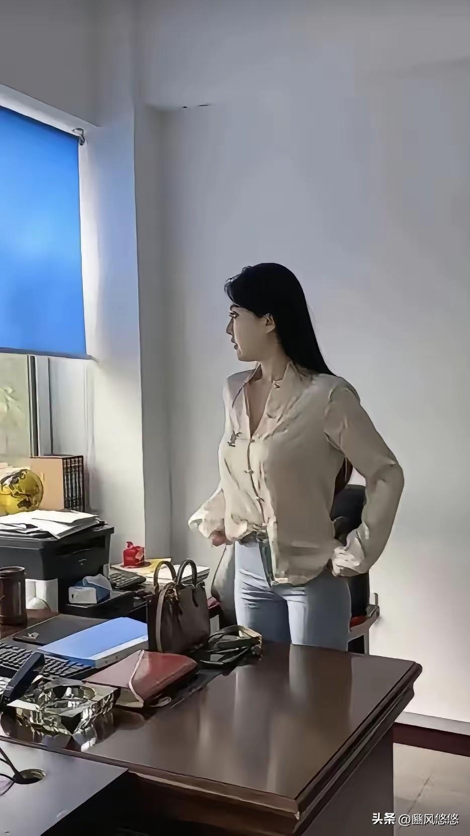 无论身处何地工作，若有与自身契合且钟爱的工作，就用心投入去做。

因为喜爱，所以