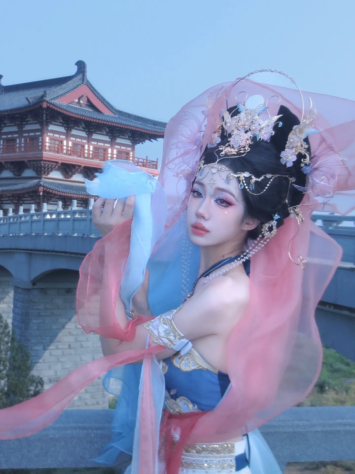 就这么水灵灵的做了个妆造。