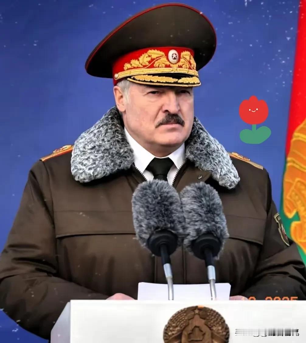 白俄罗斯总统卢卡申科接受采访时表示，中国人有一个非常特殊的特点，就是遇上事都不急