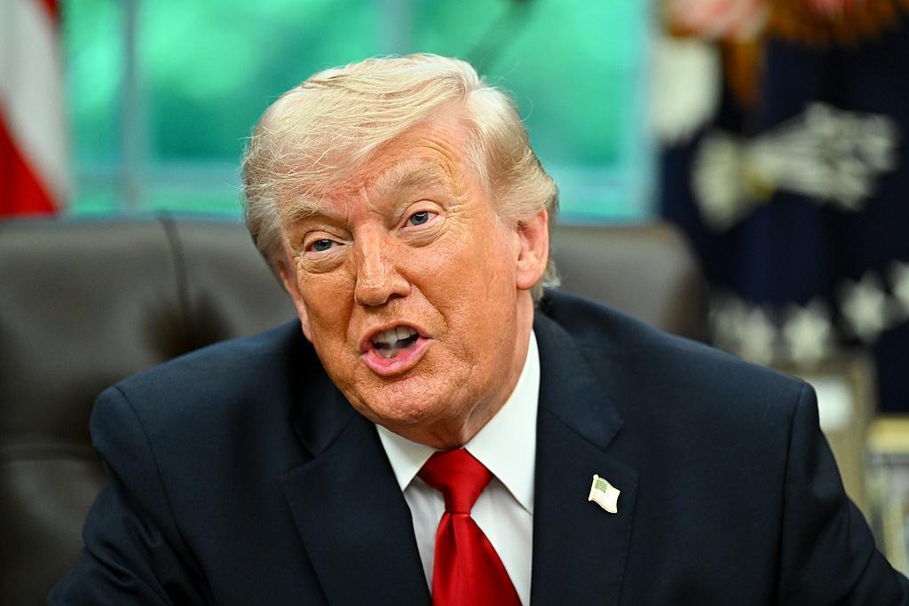 当地时间29号，特朗普在白宫媒体发布：伊朗提出的分三阶段谈判的方案已被否决，前两