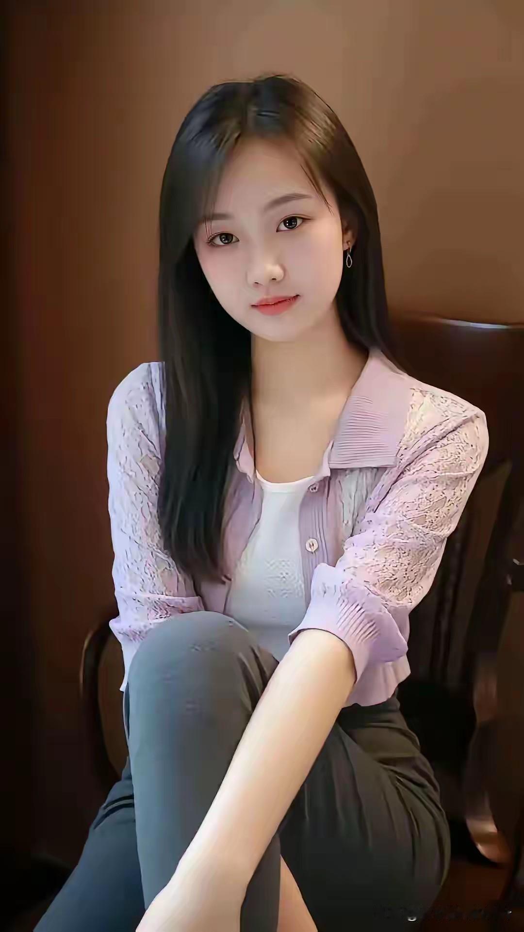历经世事，更偏爱这份简单从容。
 
中年感悟