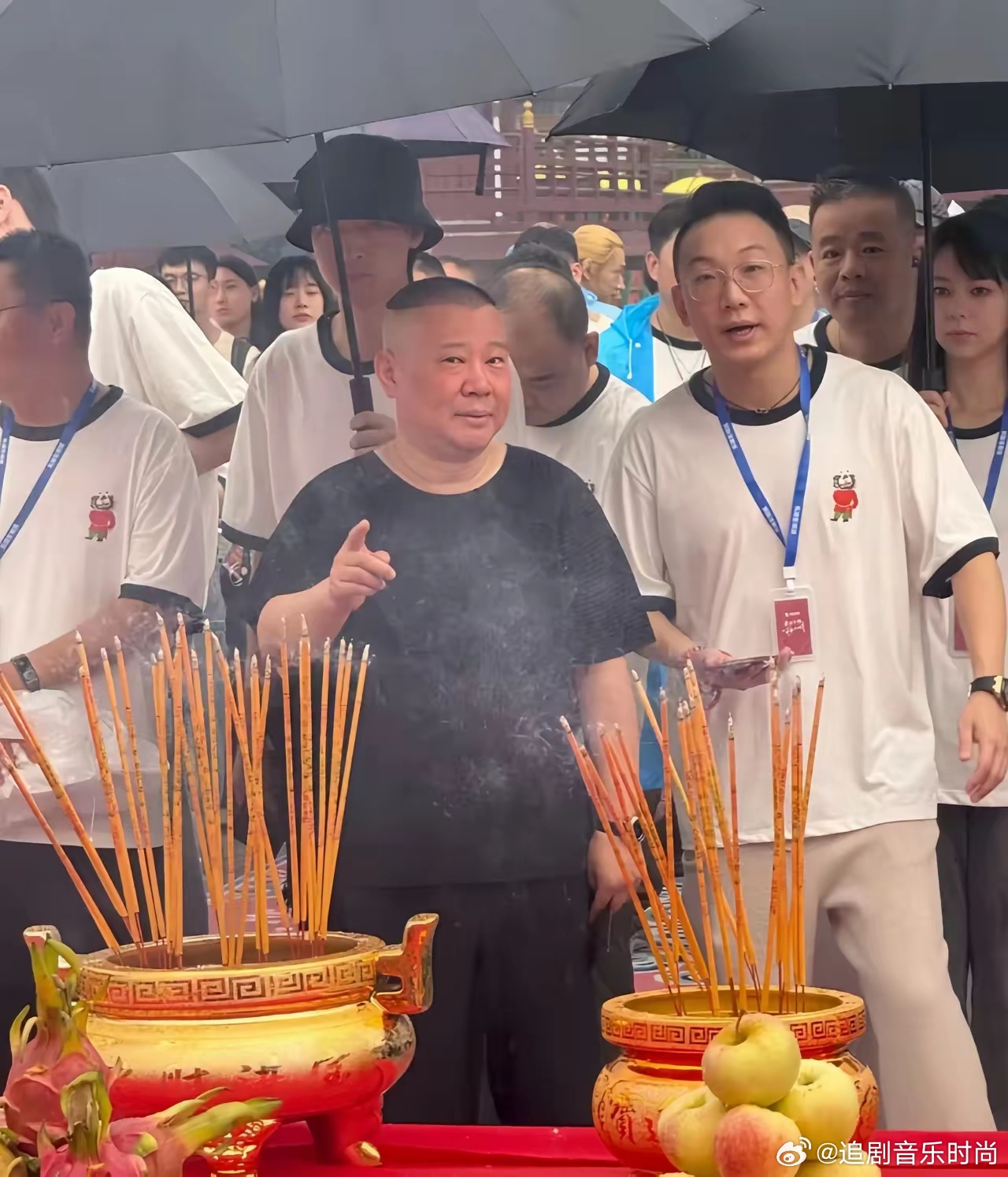 孙越为什么能和郭德纲和于谦平起平坐 