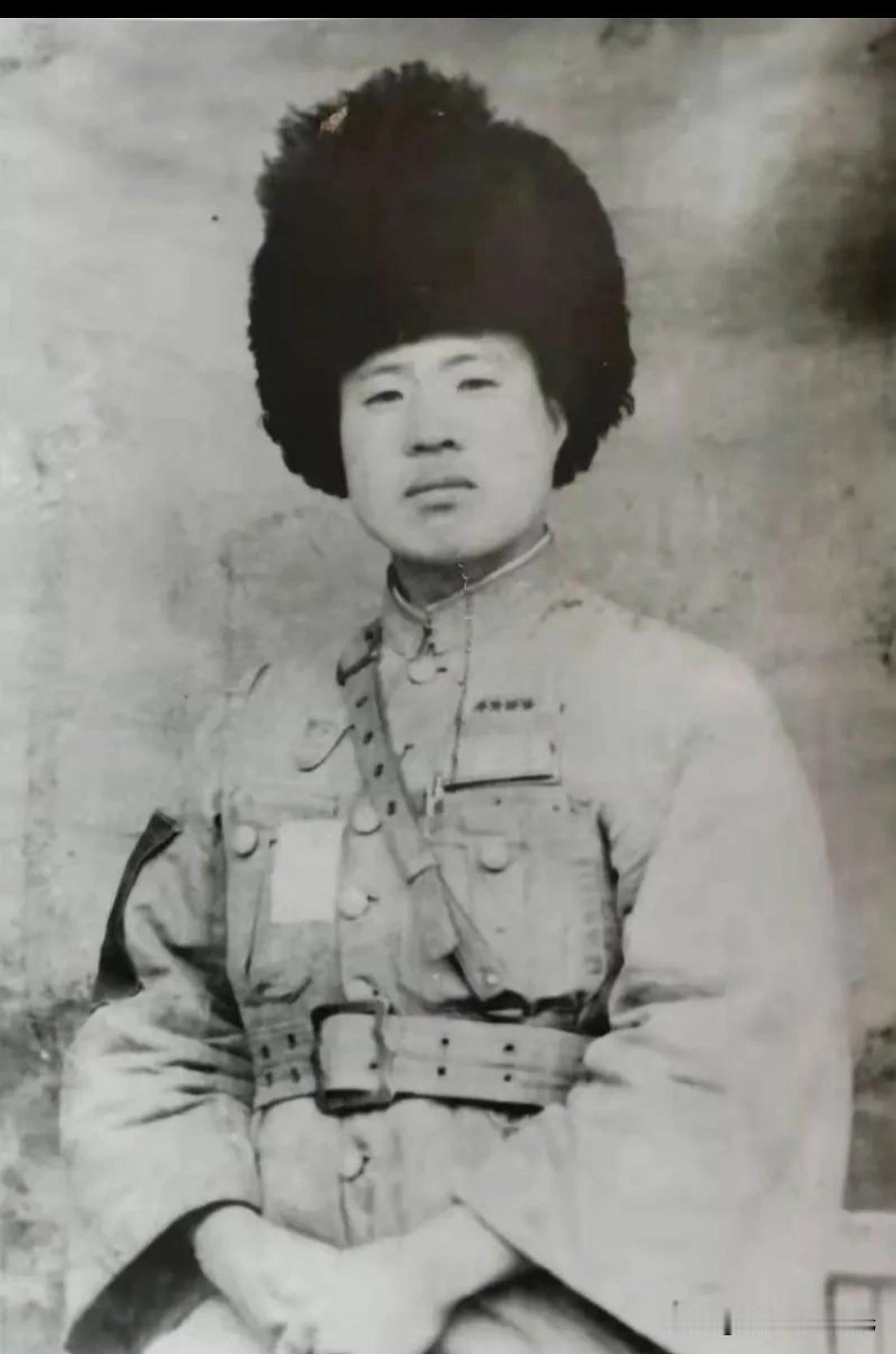 血战台儿庄，狙击日军进攻百人敢死队，只有 3 人生还！
当时，甘肃平凉人静宁人方