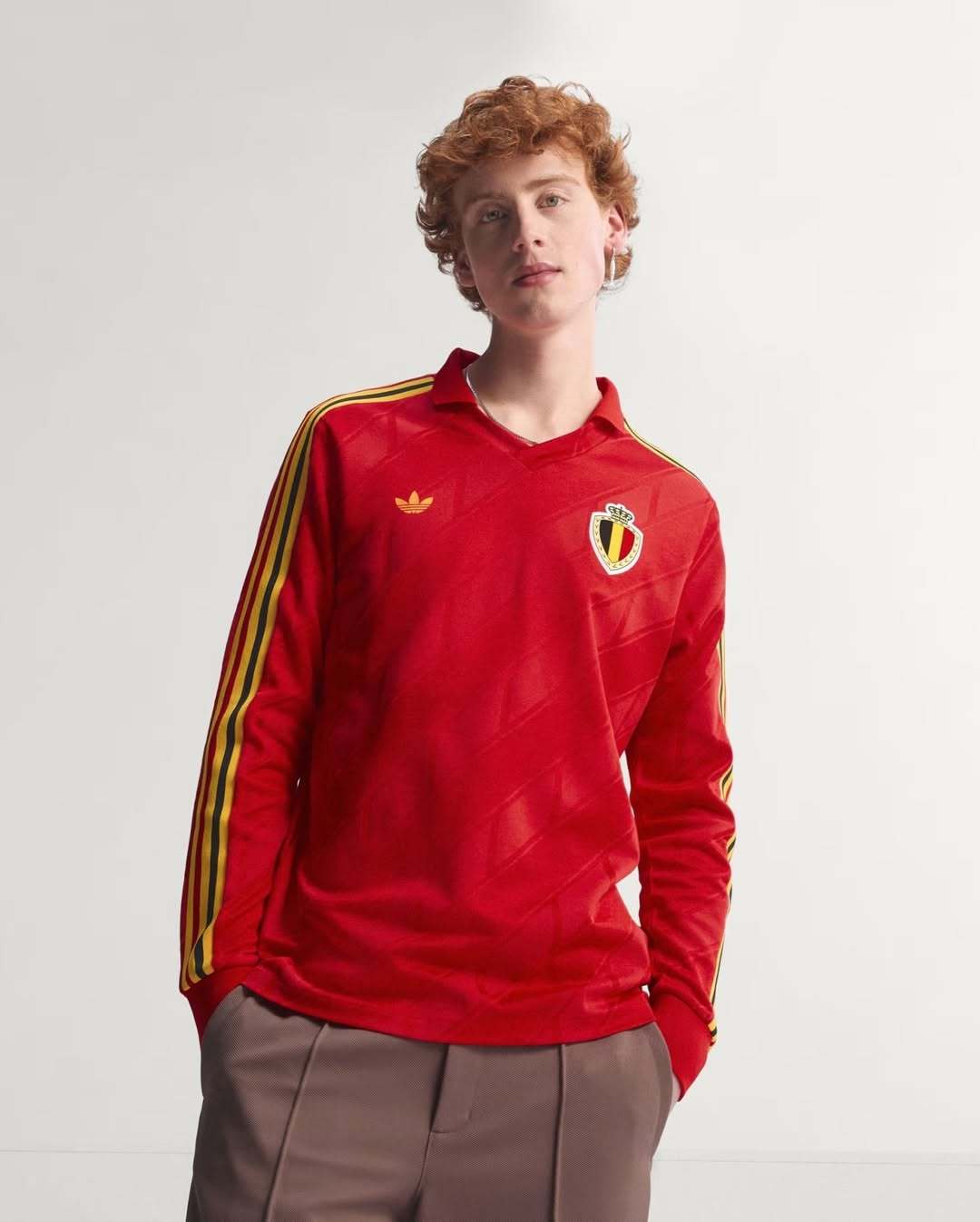 阿迪达斯国家队复古系列德国、瑞典不错意大利是什么棉毛衫阿迪达斯 球衣资讯 贤聊球