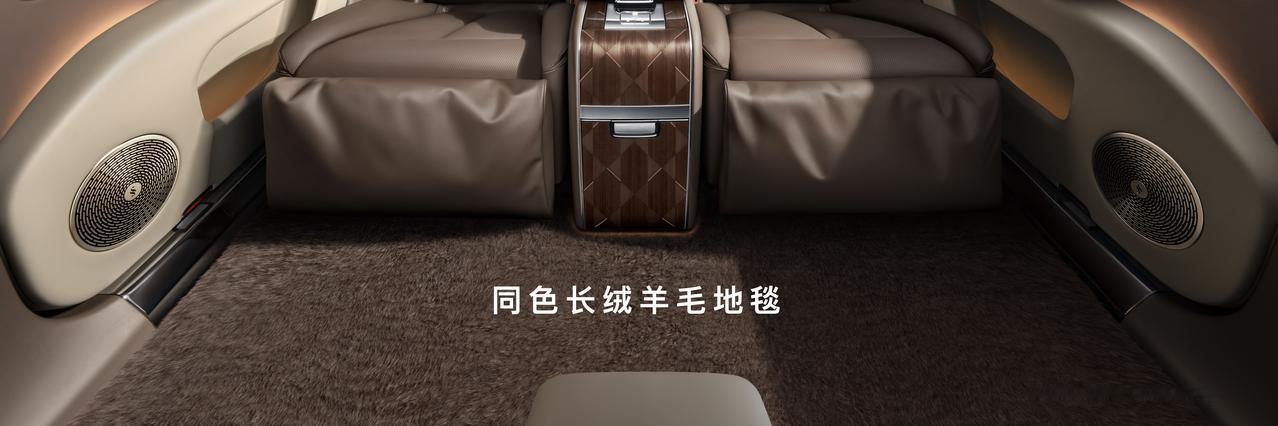和传统豪华车拉开差距，尊界典藏大观内饰工艺走出完全不一样的豪华路线
6月25日正