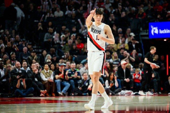 杨瀚森对阵公牛出战成疑今日对阵公牛出战成疑 