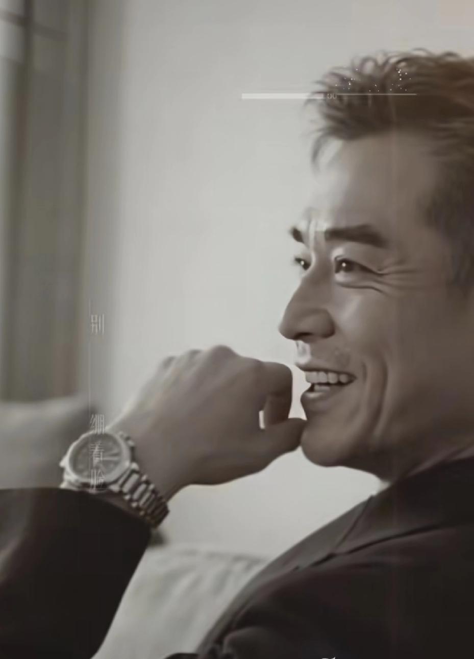 大叔的魅力真的无法抗拒，越来越多的人喜欢大叔，随着年纪的增长，中年大叔那种成熟魅