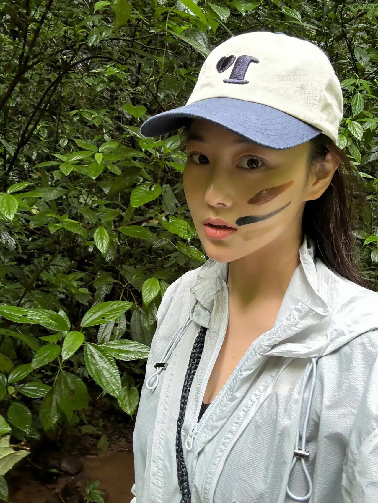 张馨予这没得说，这是真羡慕！

张馨予晒西双版纳旅行vlog！简直放飞自我了，手