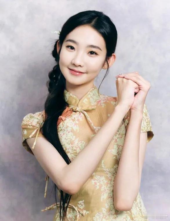 硬糖少女303成员现状：2人被曝恋爱，1人官宣恋情，多人转型演戏硬糖少女303解