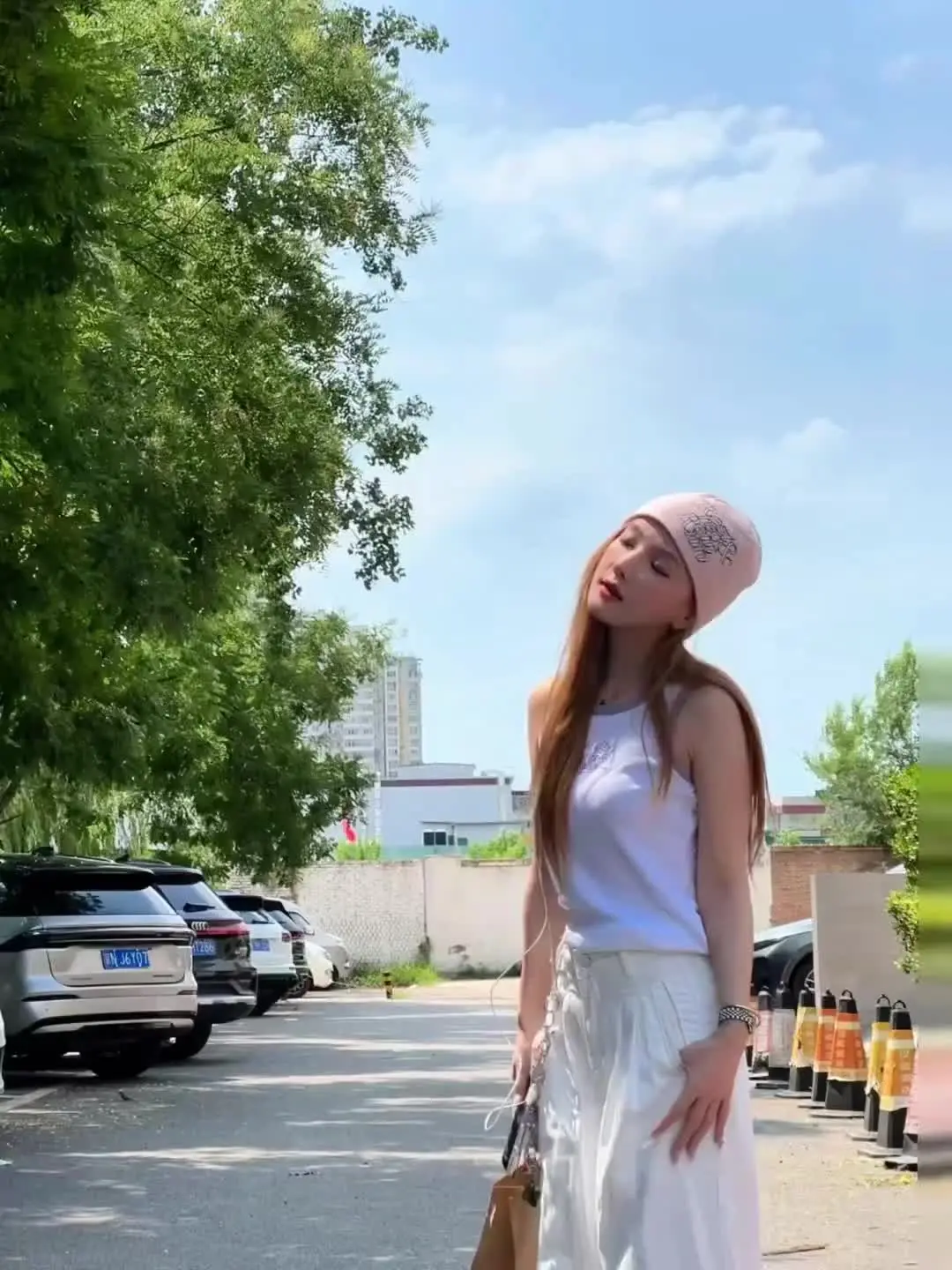 尝尝一颗东洋乌梅 再给我一个甜妹甜妹