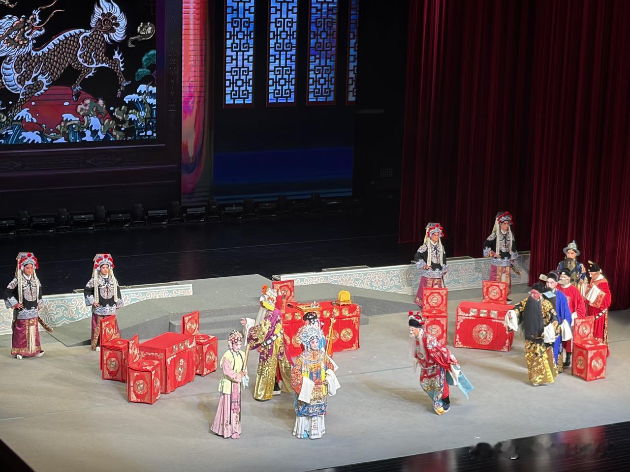 2026安阳市中原文化大舞台，首场演出为河南豫剧一团带来的传统剧目《七品芝麻官》