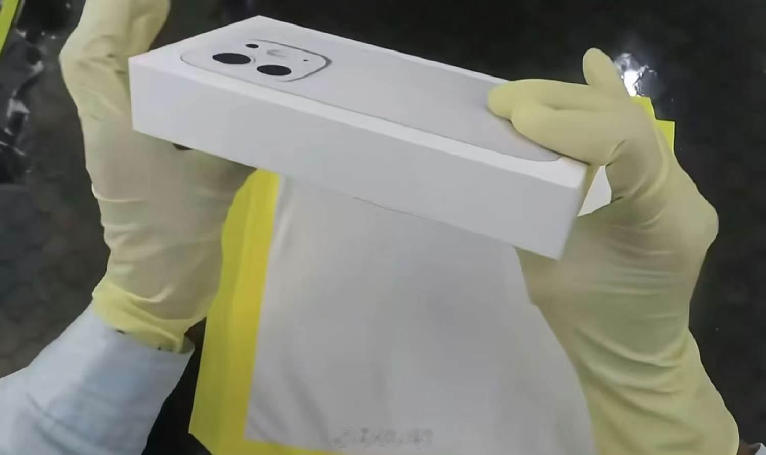 iPhone18好像一加15t啊 
