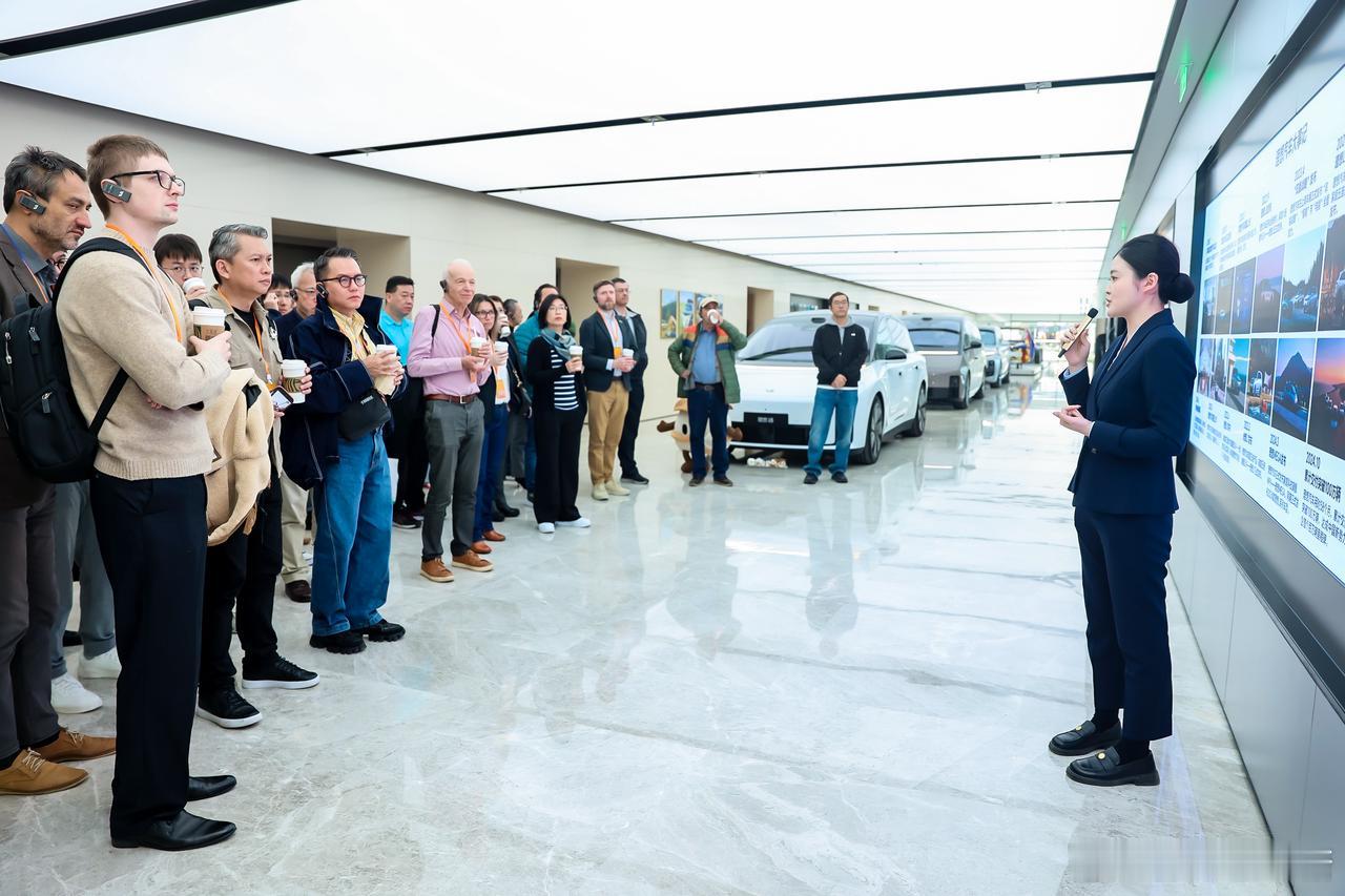 不管人还是企业都不是表面那么简单！清华主办的“2025人因工程与智能系统交互国际