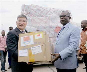 1亿多换数据，20亿捆矿产，美国卫生援助遭非洲四国连环拒签
据新华社内罗毕7月2
