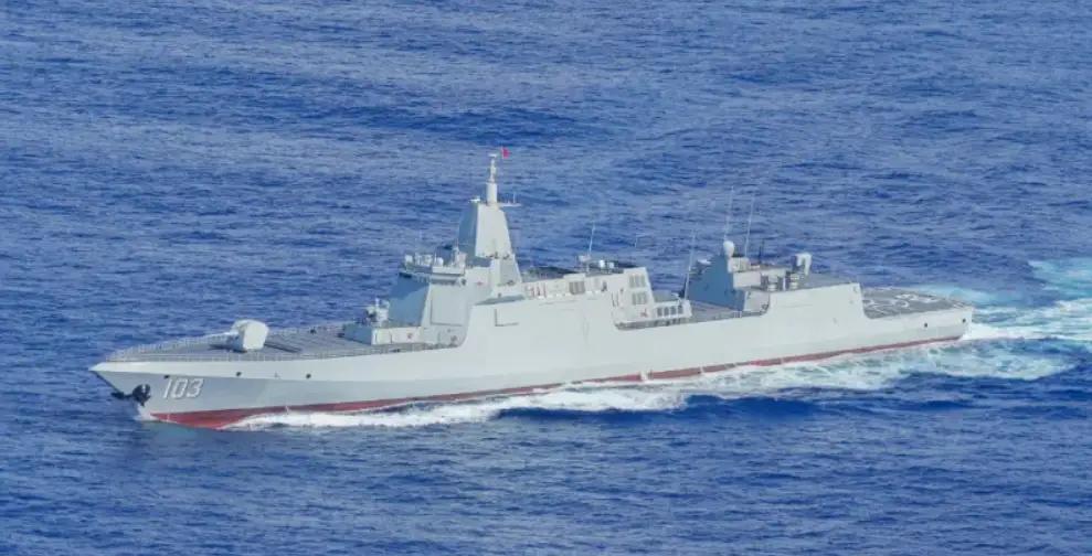 中方用055巡航日本回应其首相对台动武就出兵的言论
 据日本海军自卫队本部11月