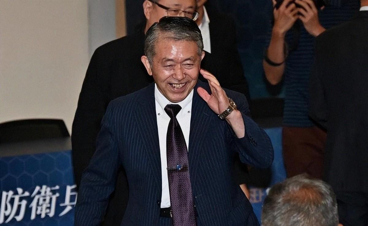 看这反应，咱们这次是真把日本给打疼了！

12月15日咱们刚宣布制裁岩崎茂，日本