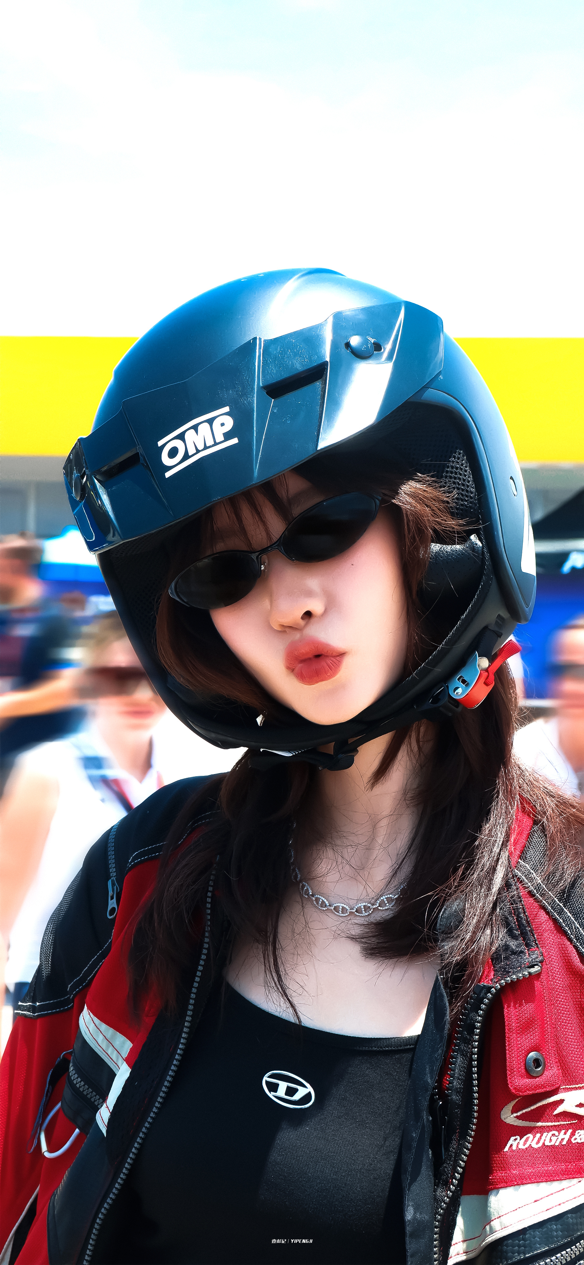 张艺凡 · 𝙕𝙝𝙖𝙣𝙜 𝙔𝙞 𝙁𝙖𝙣 