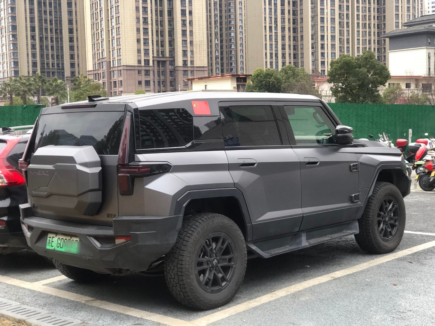 汽车汽车街拍我与汽车的日常东风猛士917蛟龙战甲 东风猛士917 安康