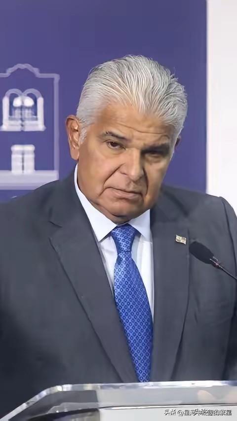 巴拿马公开喊话中国
当地时间3月13日，巴拿马政府公开恳请中国企业不要放弃在当地