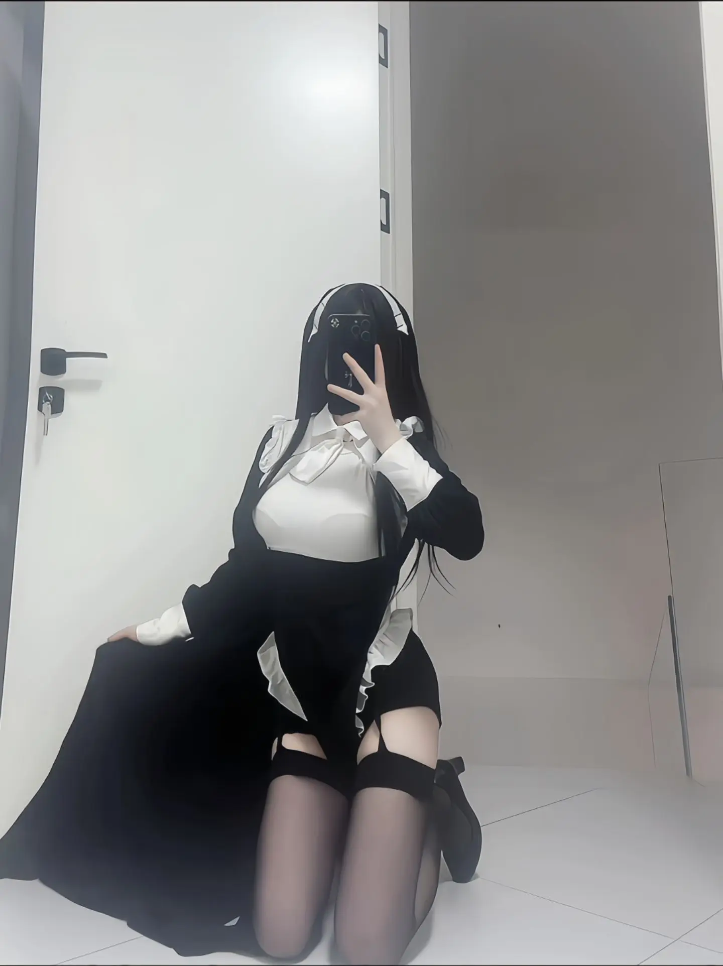 窝发4，我自愿认罪……coser