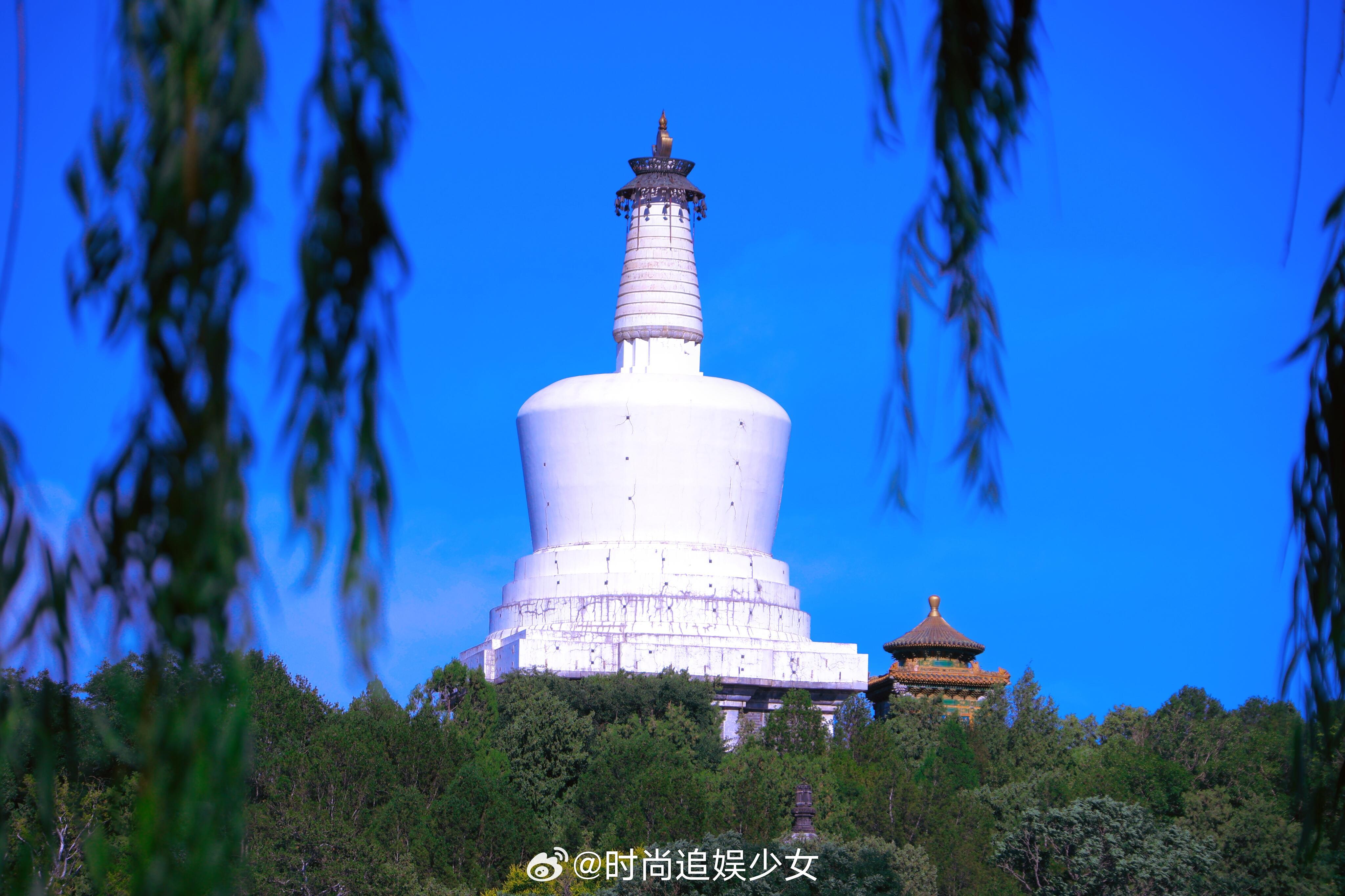 北京北海白塔脚下是广寒宫旧址之前无数次去北海打卡白塔，完全不知道这片土地藏着元朝