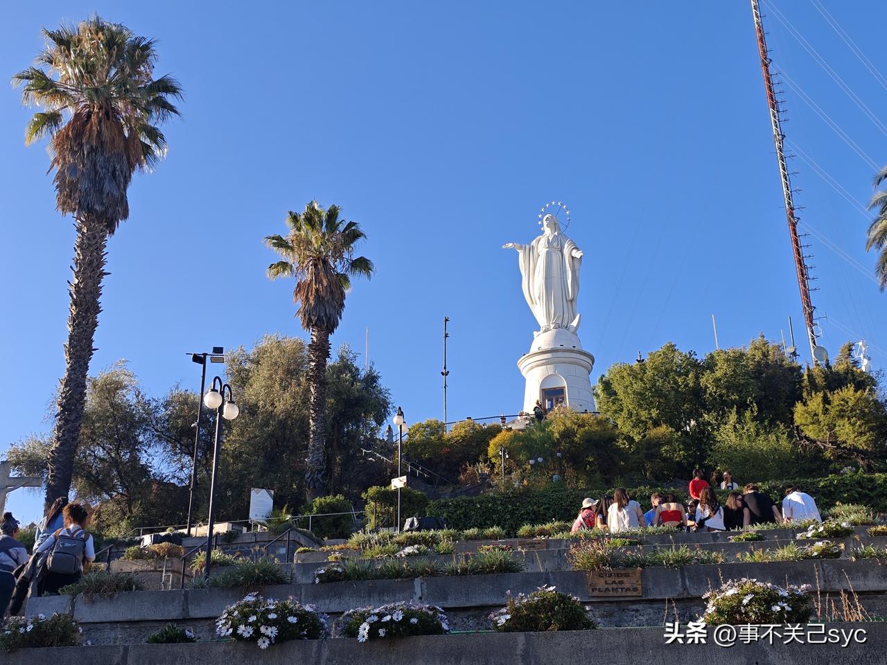 发一张图片，让我猜出你在哪里拍的这组图片拍于3月22日，猜猜看，这是哪里？[微笑