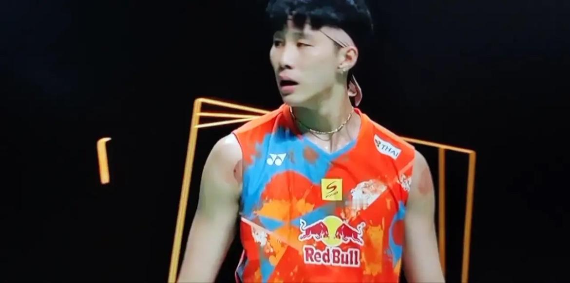 帕尼查蓬：为我发声！
帕尼查蓬心里苦涩，虽然连续两周打进决赛，可全都惜败，尤其是