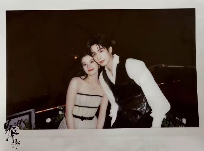 燥侯宋威龙张婧仪哥妹 张婧仪为爱奔赴的少女 燥侯宋威龙张婧仪哥妹，张婧仪为爱奔赴