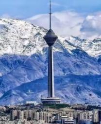 乌克兰与伊朗有着很大的差别，那就是乌克兰之所以能够坚持到现在，是因为他的背后有欧