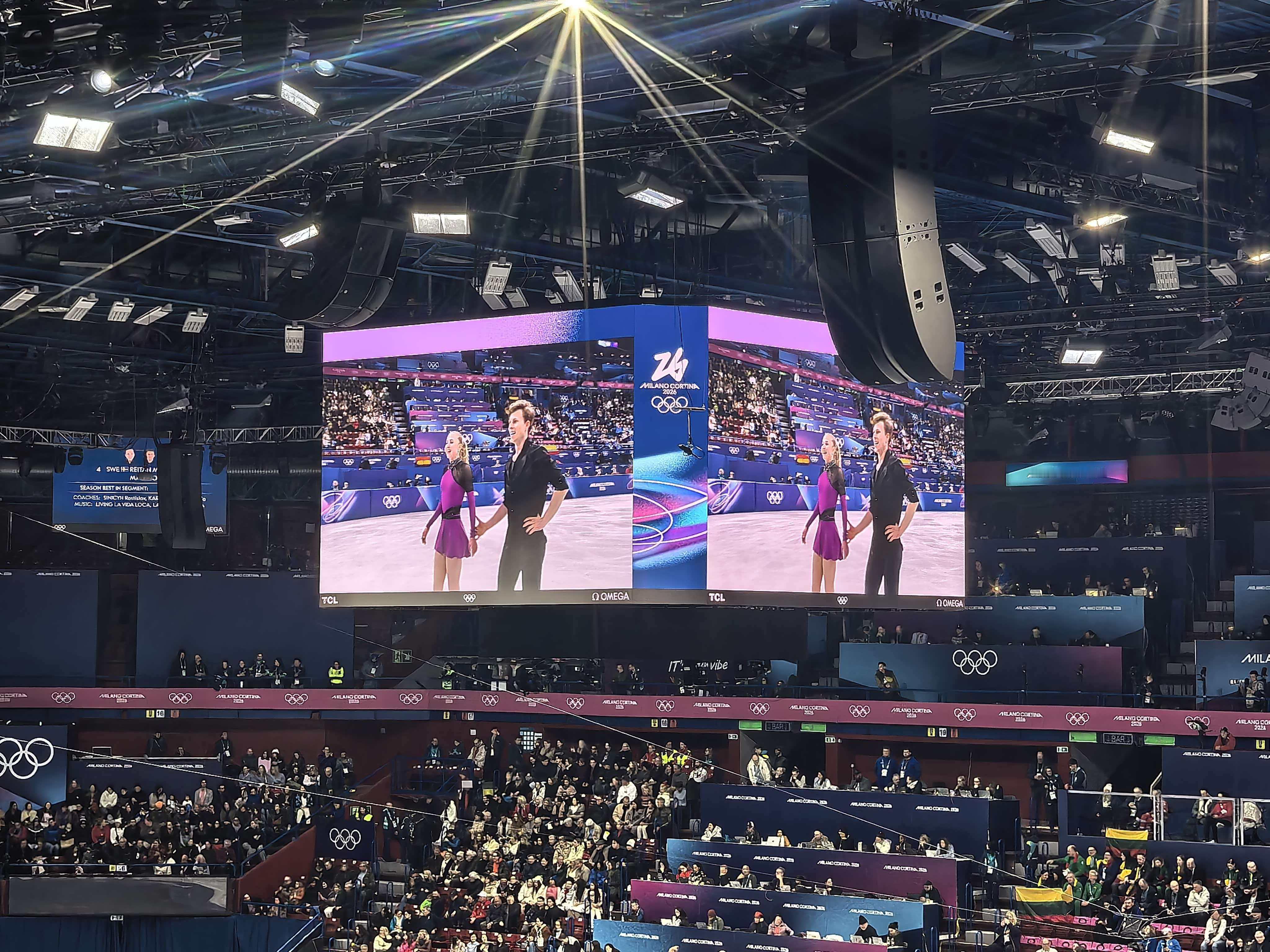 米兰冬奥会 花样滑冰现场，中国队加油！厚蓄显锋芒