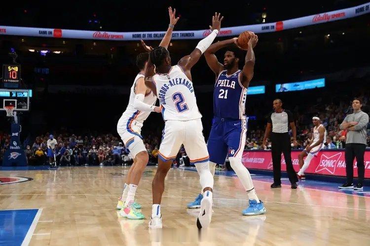 NBA季后赛场均造犯规数亚历山大第1美媒Stat Defender晒出了今年季后
