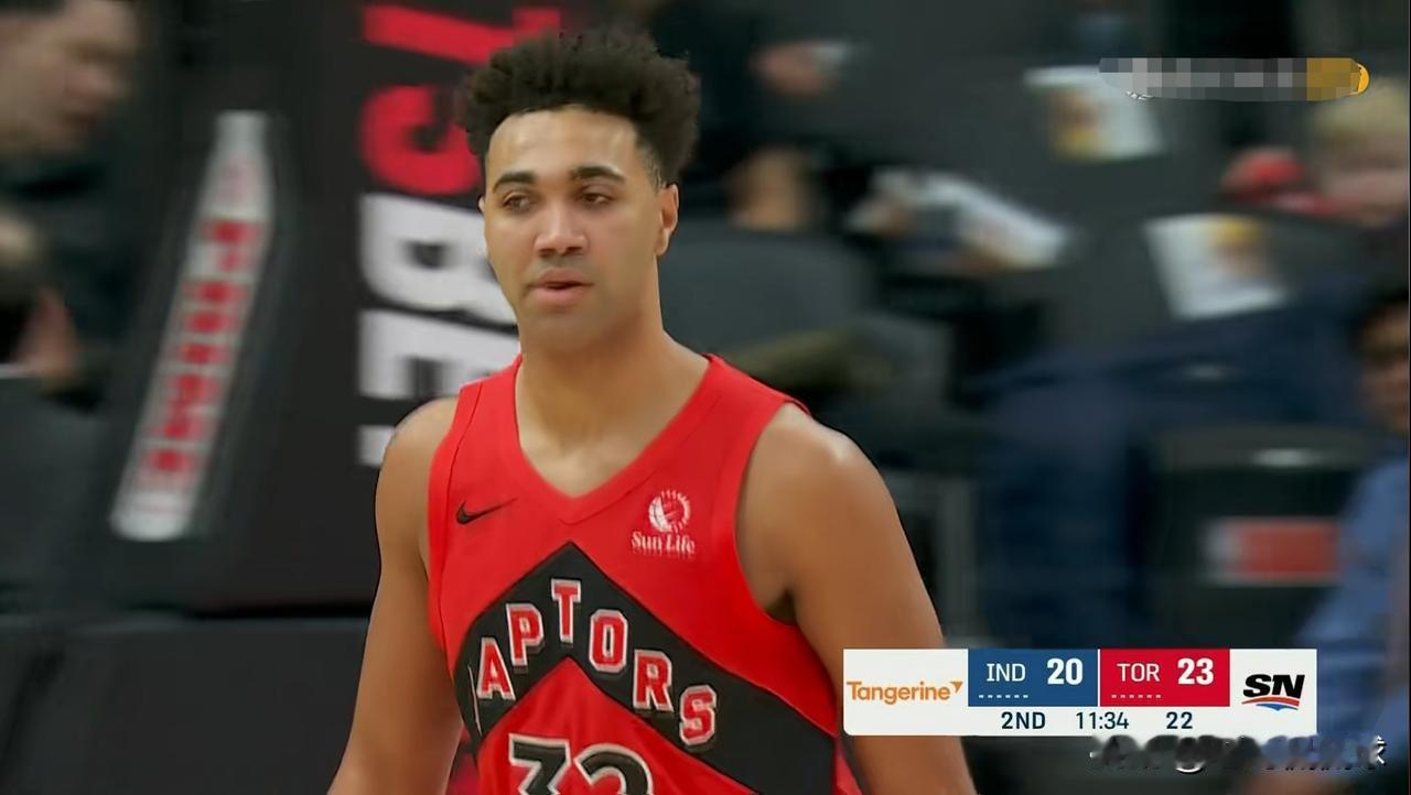 猛龙新援TJD终于重获新生了！在今天猛龙主场以122：104大胜步行者的比赛中，