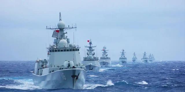 为什么明明是一个战败国还敢挑战二战的胜利成果？为什么马克龙在中国风光的转了一圈，