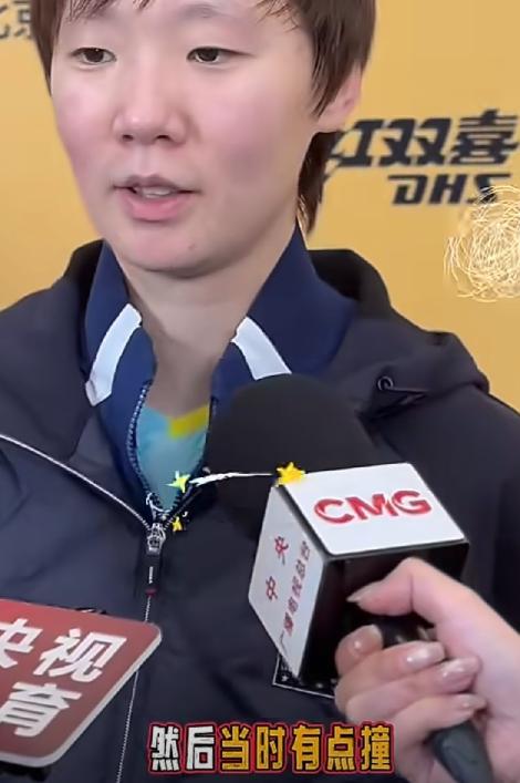 曼昱幽默回应摔倒，可以说是化解了尴尬。
 
温柔的曼昱，一句话化解蒯曼无意的小尴
