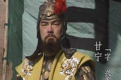 关羽最怕的人是谁？一听他咳嗽就不敢动，正史写得明明白白

提起关羽，谁不是先想到