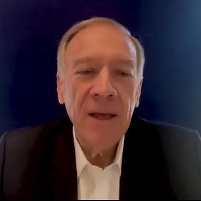 美国前国务卿蓬佩奥今天叫嚣道：“美国必须向北京发出明确的信息：台湾是自由的，台湾
