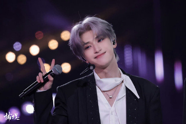 撒欢浪浪游叔圈旅行真人秀严浩翔也是闯进叔圈赛道了 网传👖撒欢浪浪游 叔圈旅行团