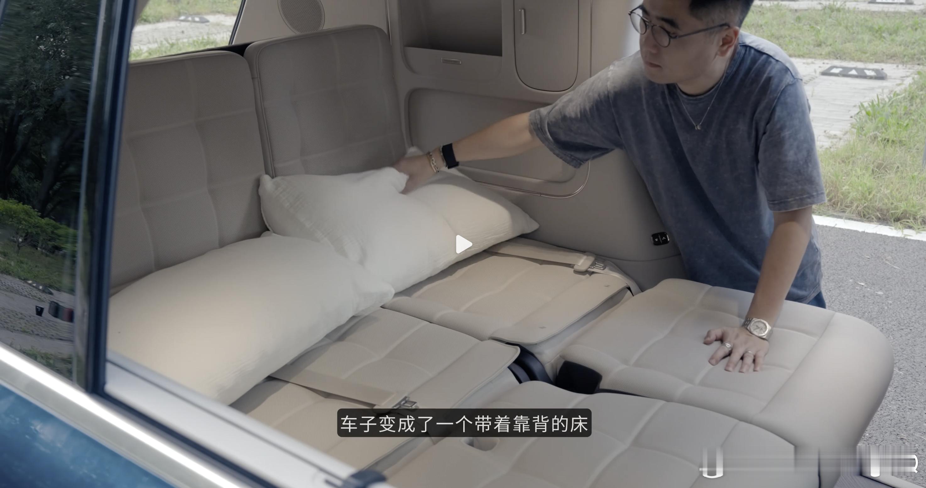小米澎程 ​ N90 Max 探索版在这个状态下如果那块靠背上有安全带就更好了开