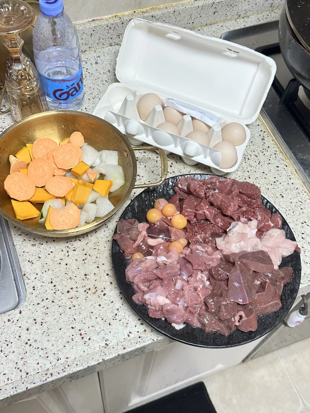 做个滚崽的饭 每三次有两次手指出血
